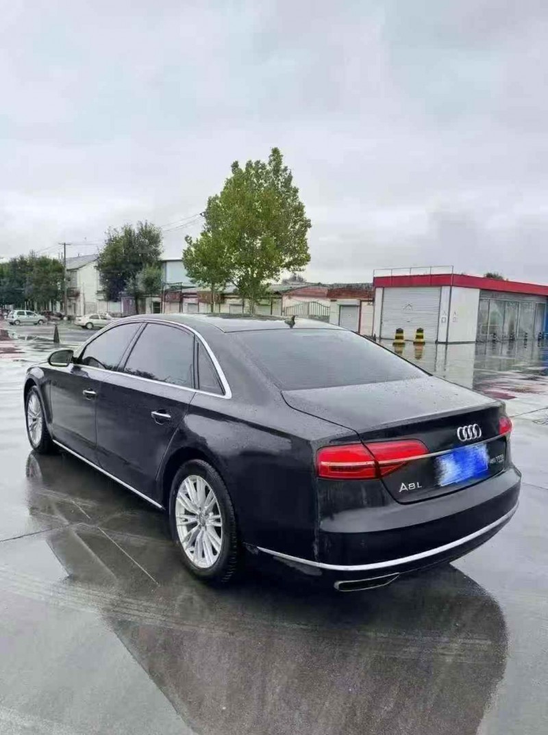 淄博15年奥迪A8L7