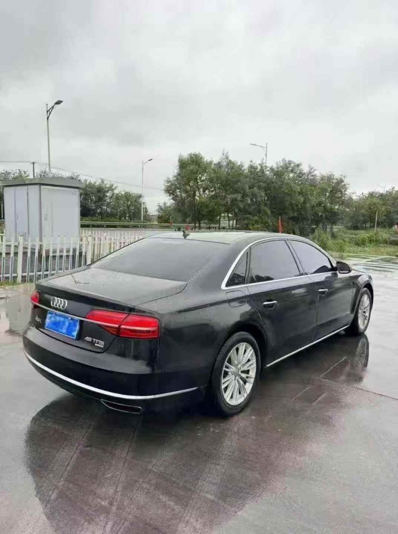 淄博15年奥迪A8L8