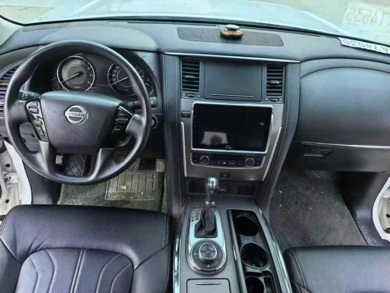 宜昌21年日产途乐6