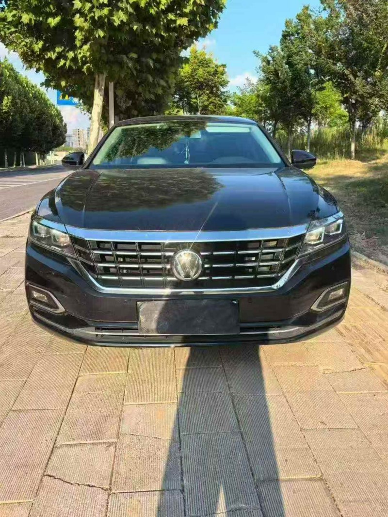 黄石19年大众帕萨特1