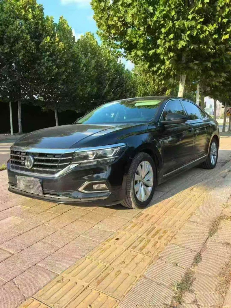 黄石19年大众帕萨特2