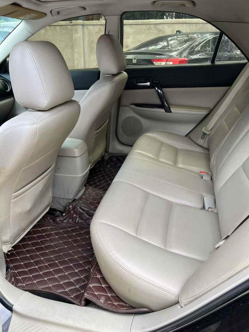 温州12年马自达66