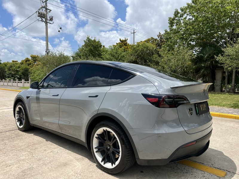 盐城23年特斯拉MODEL Y9