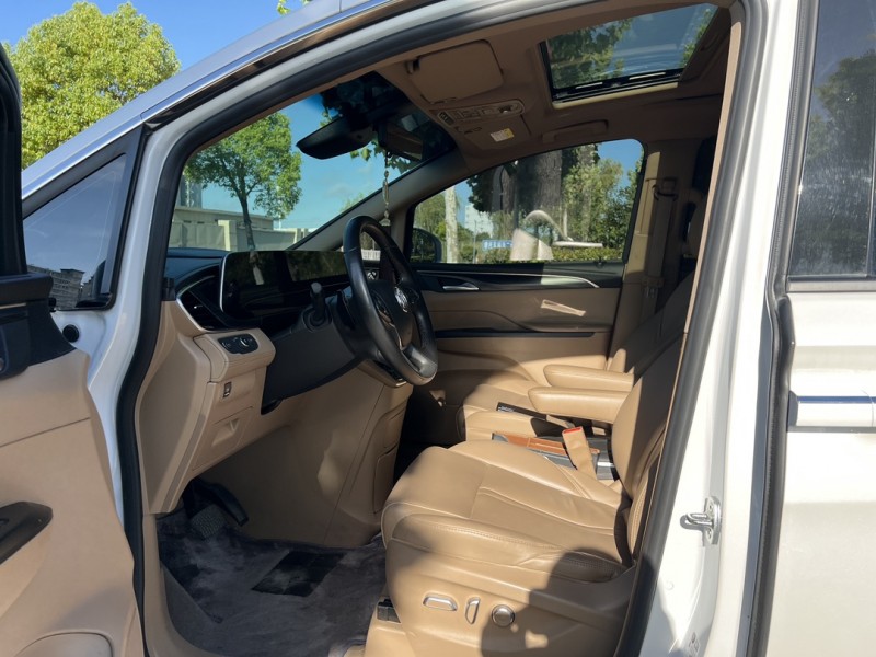 盐城21年别克GL84