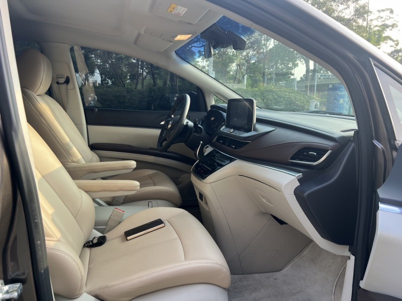 盐城23年别克GL86