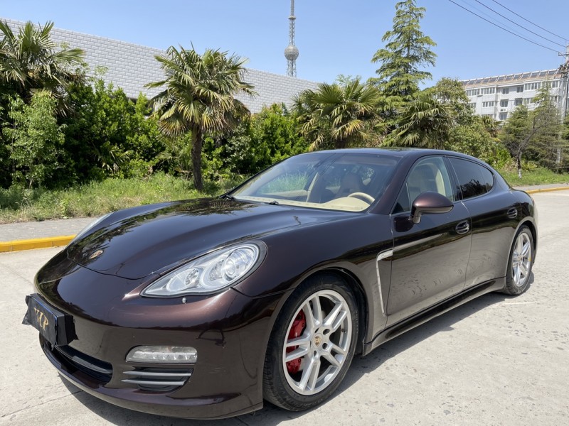 盐城12年保时捷帕拉梅拉3