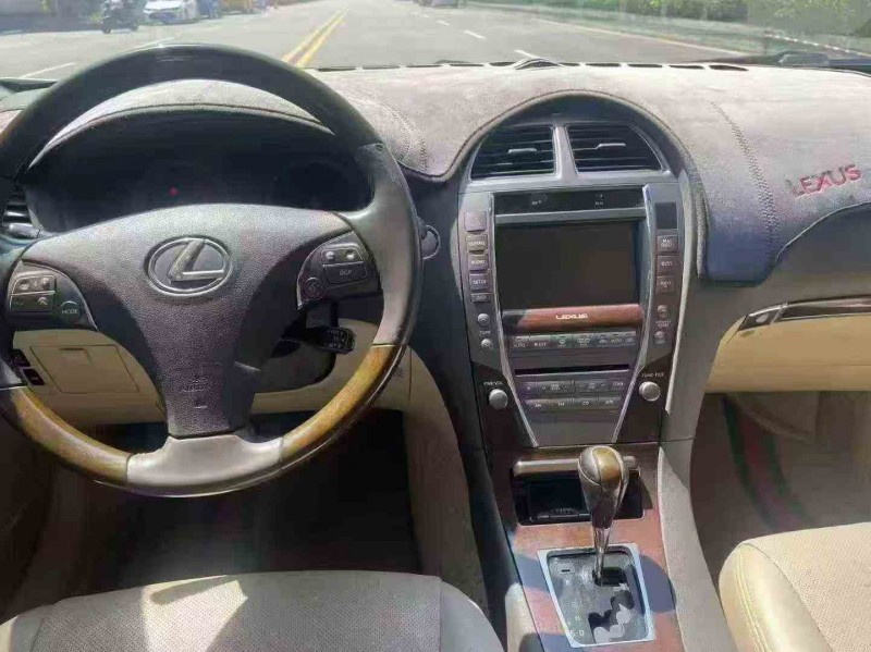江门12年雷克萨斯ES5
