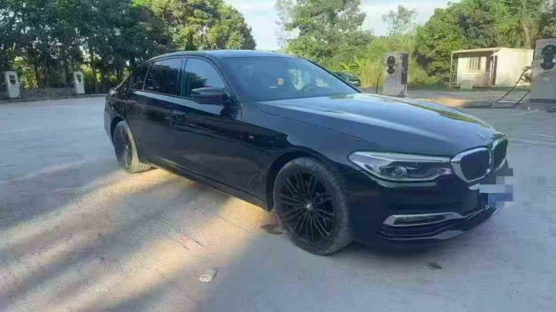 桂林18年宝马5系2