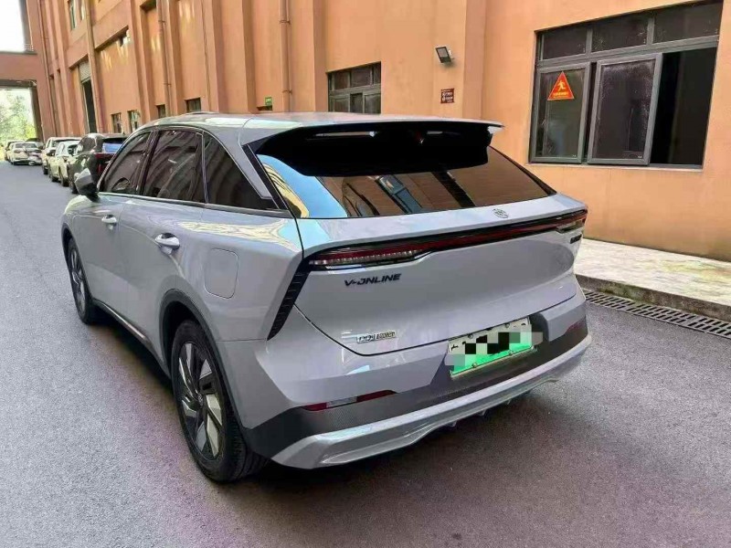 重庆23年启辰大V6