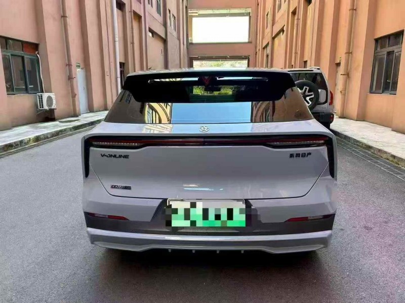 重庆23年启辰大V9