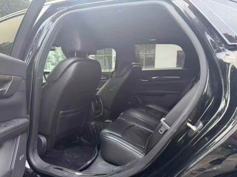 郑州16年凯迪拉克CT65