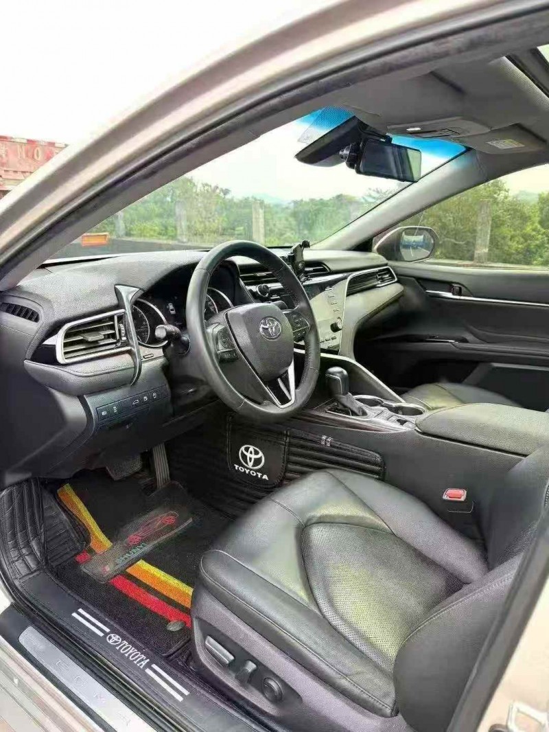 莆田18年丰田凯美瑞6