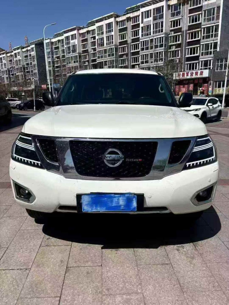 邯郸18年日产途乐1