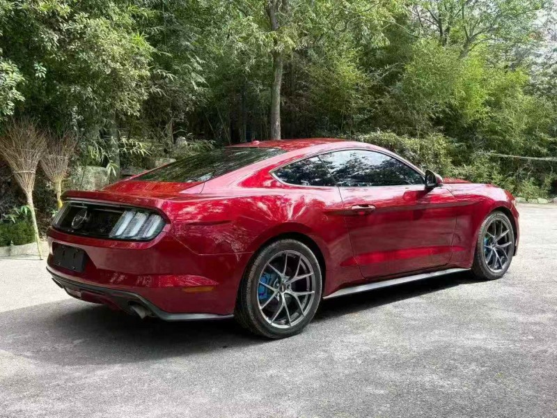 东营18年福特野马8