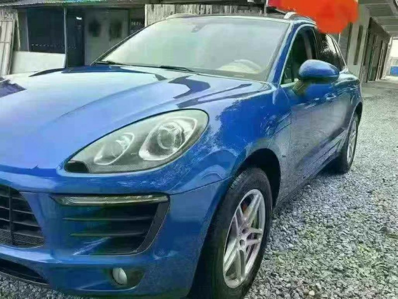 防城港16年保时捷Macan2