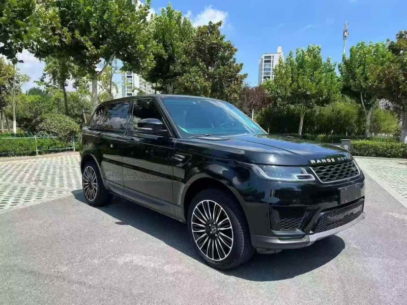 苏州19年路虎揽胜运动3