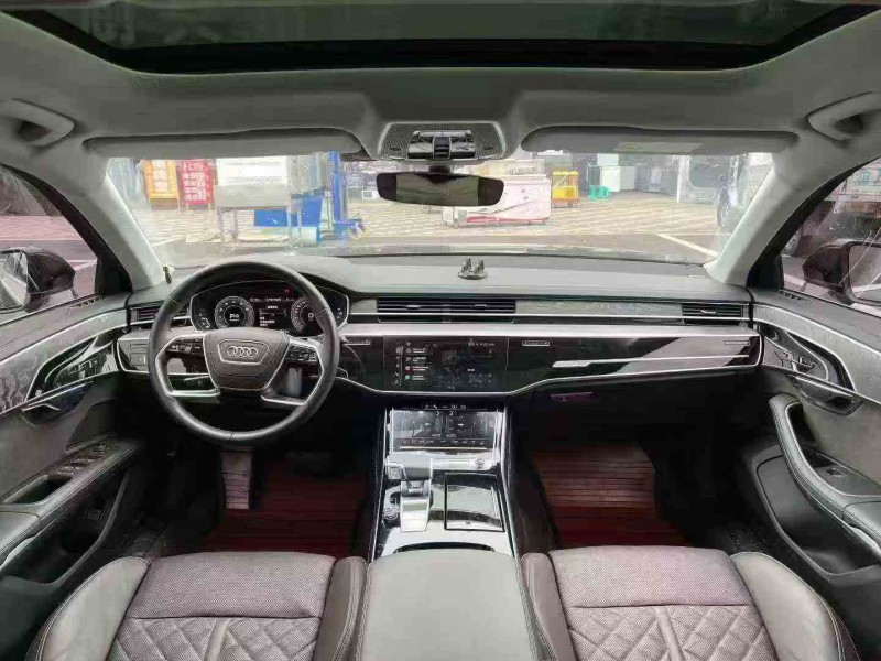 重庆23年奥迪A8L5