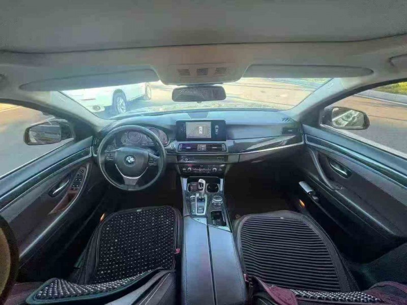 深圳15年宝马5系4