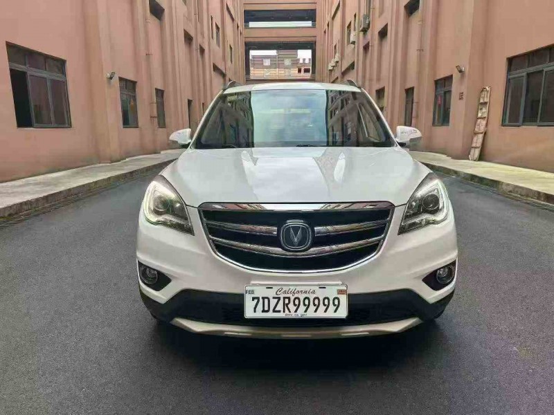 重庆17年长安汽车CS351