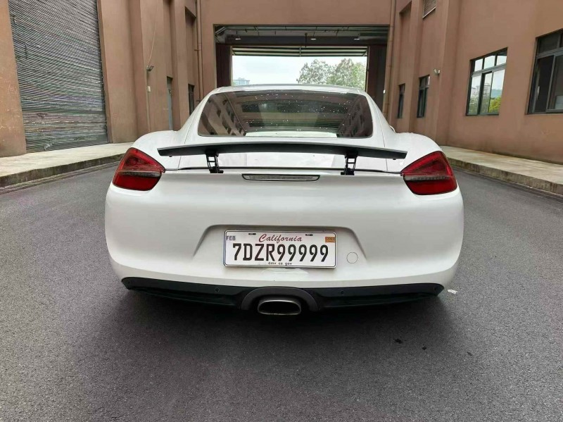 重庆14年保时捷卡曼5