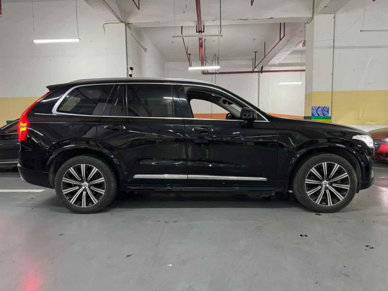 重庆20年沃尔沃XC908
