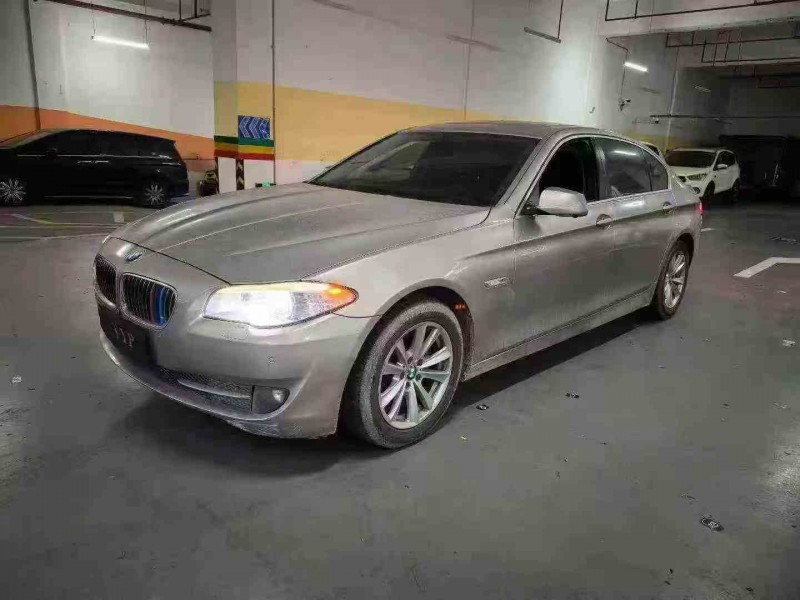 重庆13年宝马5系3