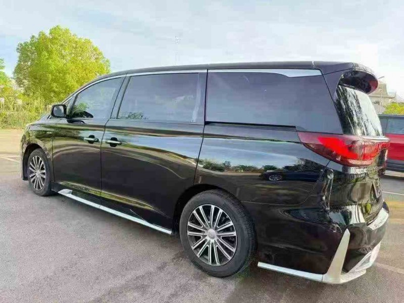 玉溪21年传祺M88