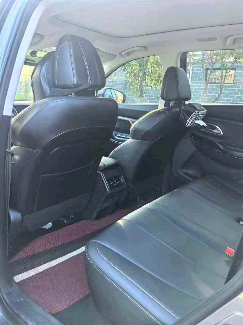 嘉兴22年长安汽车欧尚6