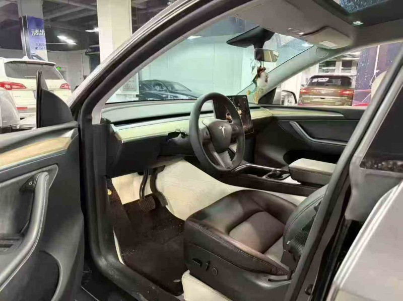 玉溪23年特斯拉MODEL Y5