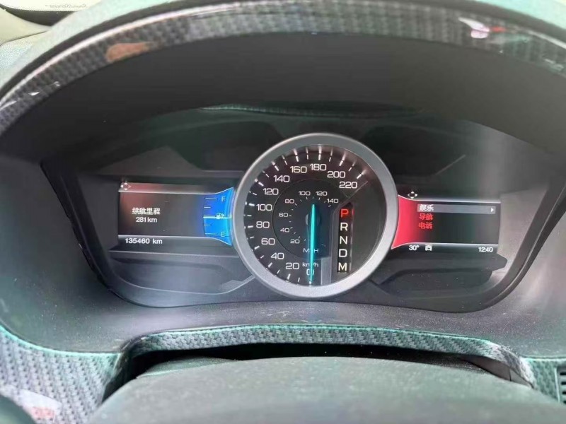 青岛15年福特探险者6