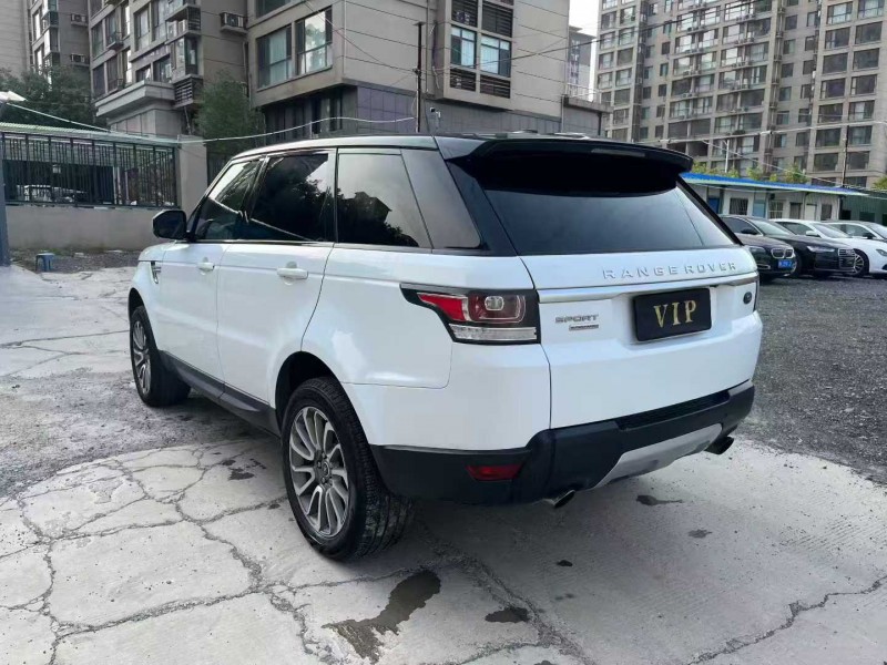 渭南17年路虎揽胜运动8