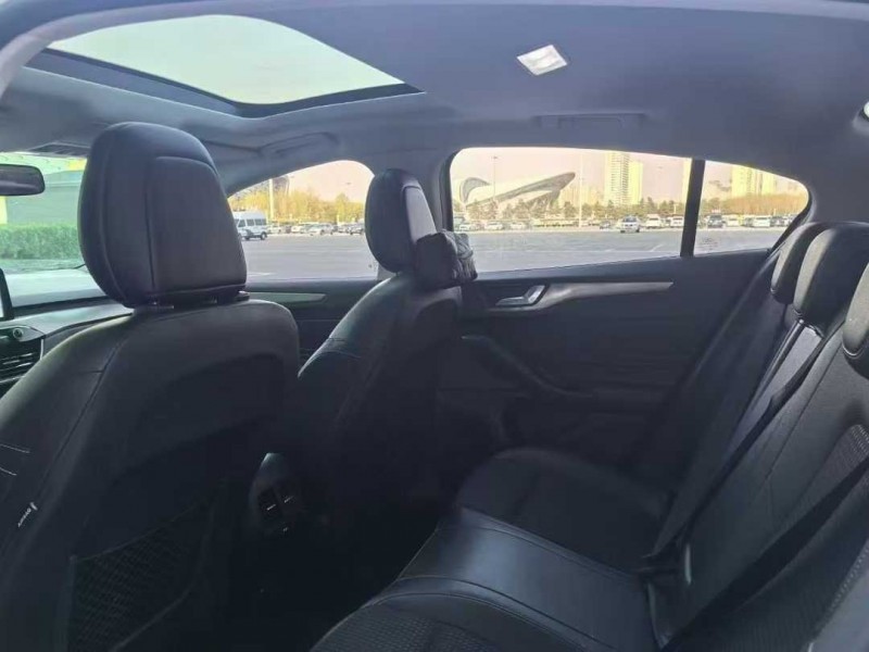 沧州19年福特福克斯5