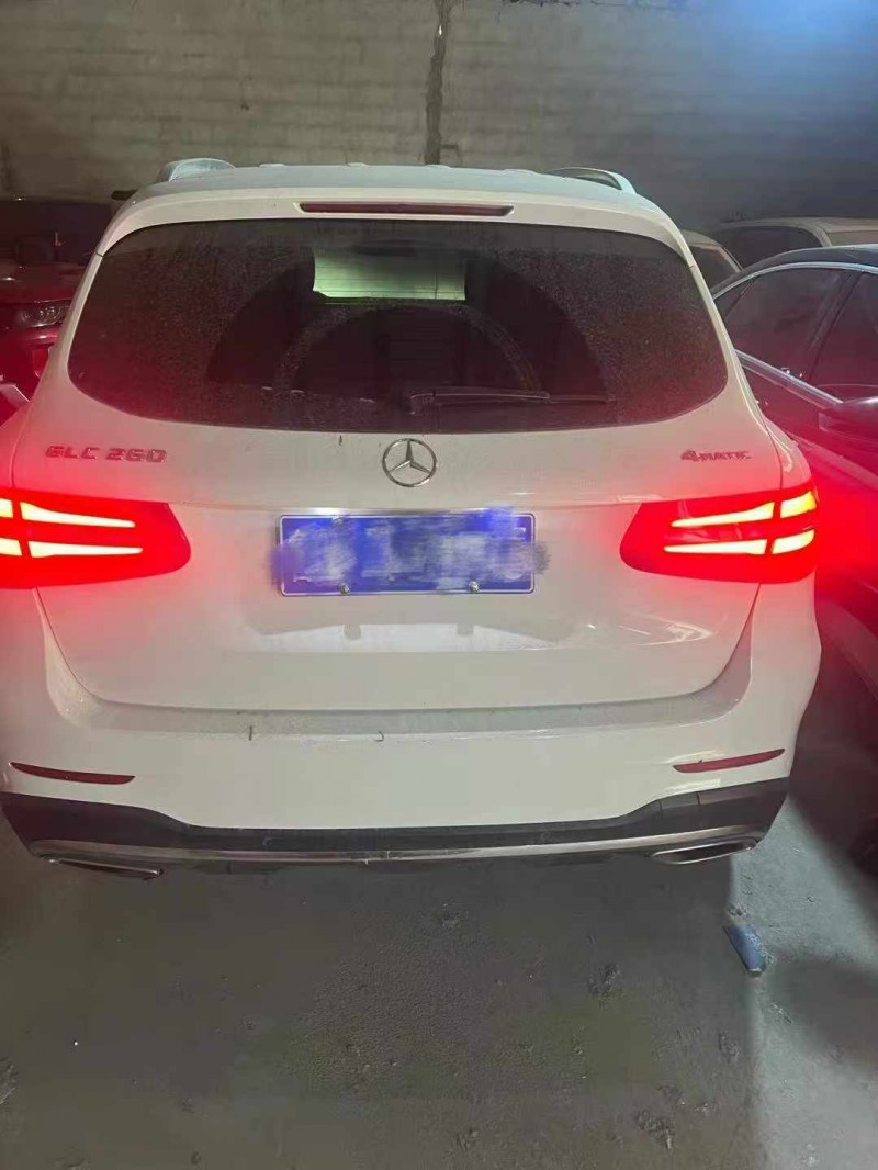 临沂17年奔驰GLC9