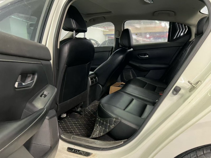 深圳21年日产轩逸6