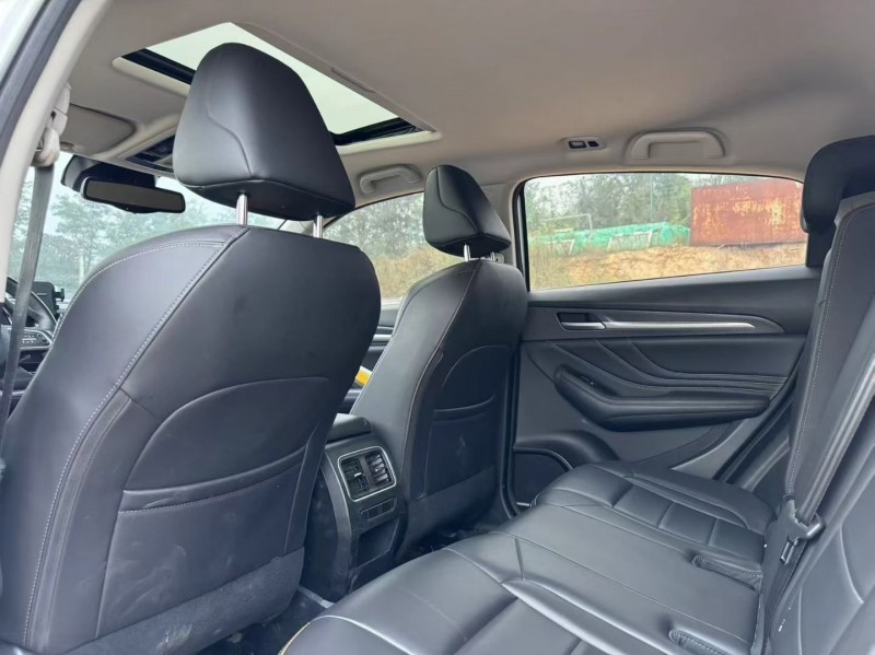 青岛20年哈弗F75