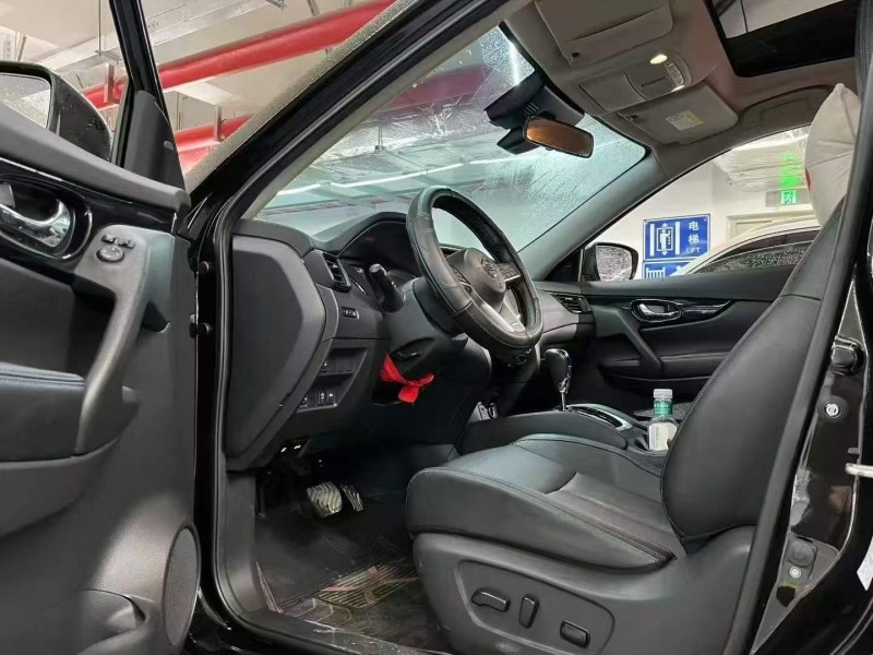 广州23年日产奇骏4