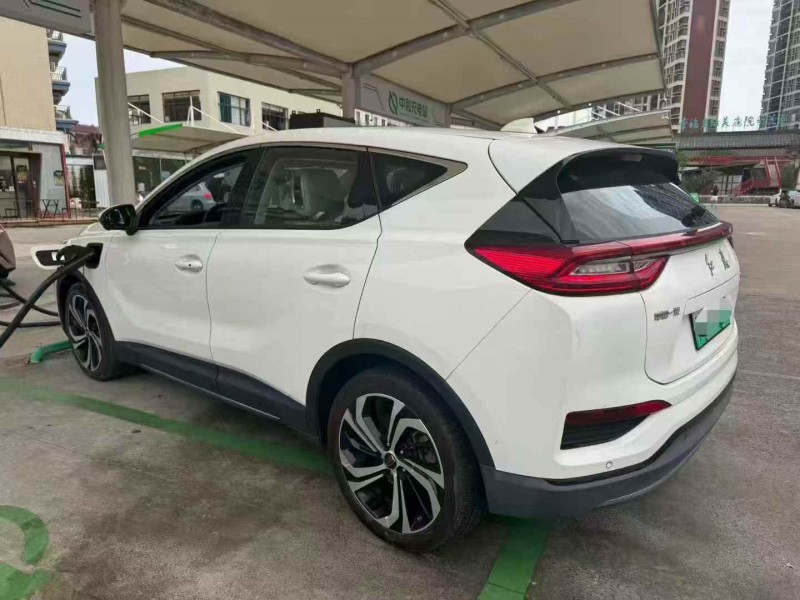 广州21年红旗HS37