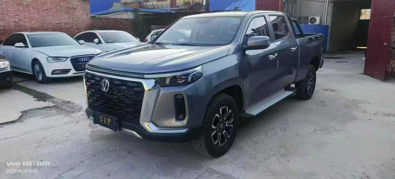 嘉兴25年长安汽车览拓者2