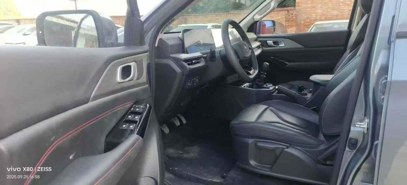 嘉兴25年长安汽车览拓者4