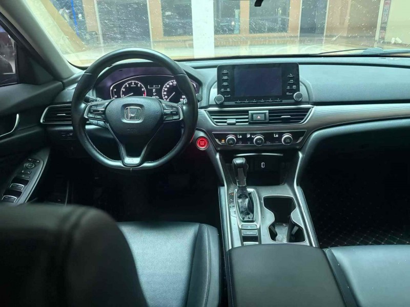 淮北19年本田雅阁4