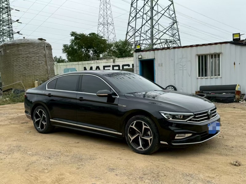 青岛23年大众迈腾3