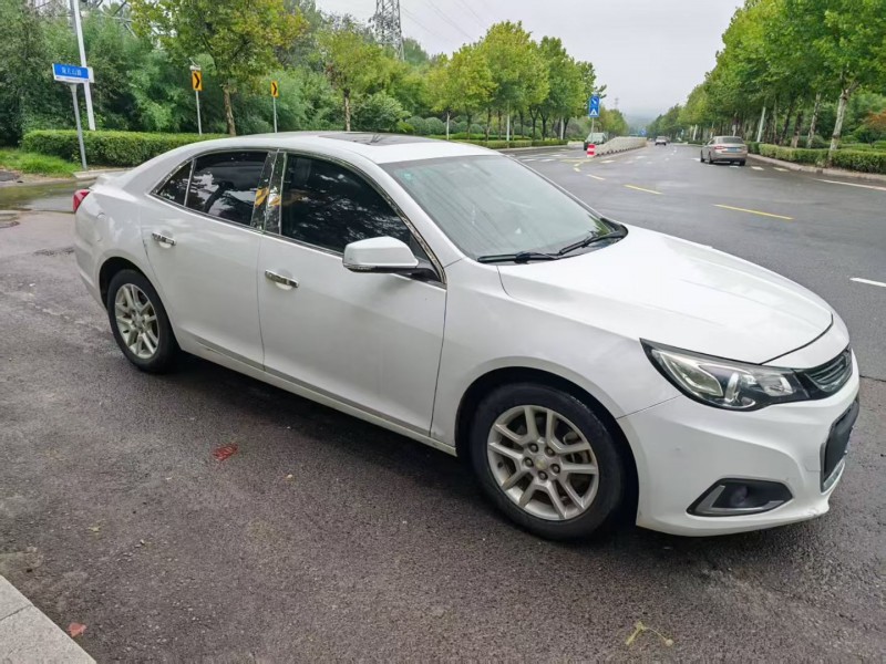 青岛16年雪佛兰迈锐宝2