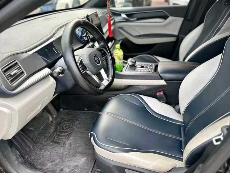 东莞23年比亚迪秦3