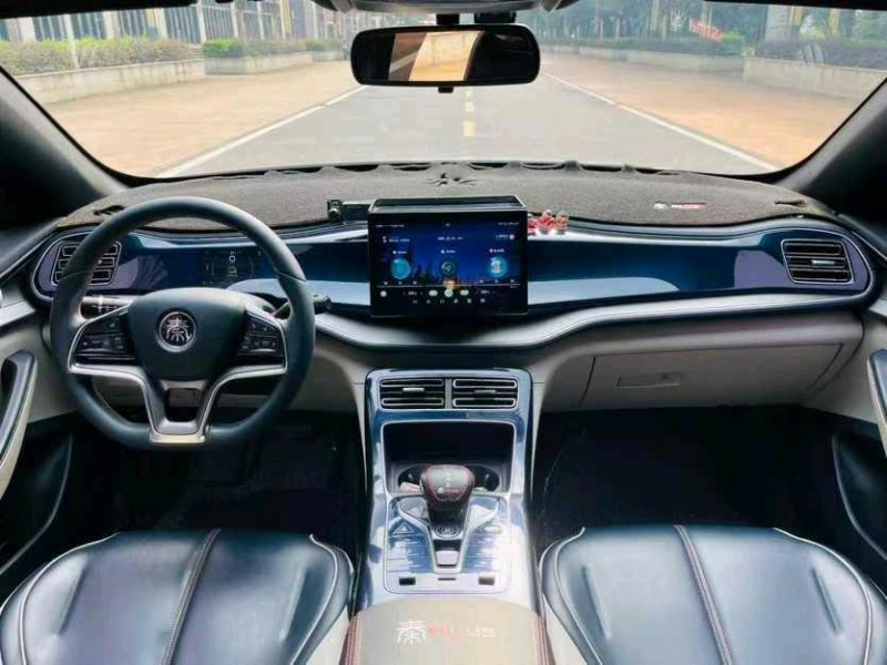 东莞21年比亚迪秦6