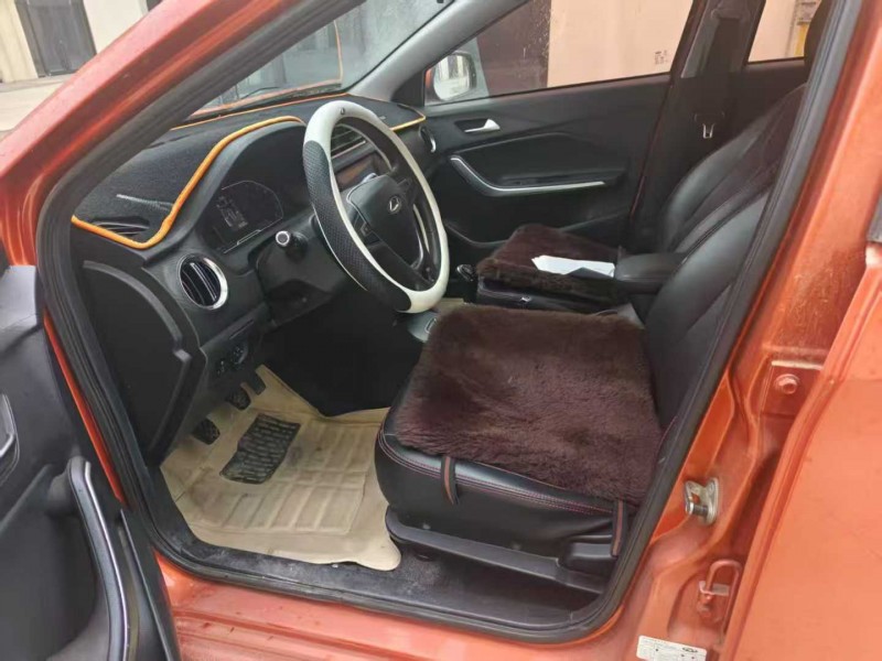 青岛18年奇瑞瑞虎6