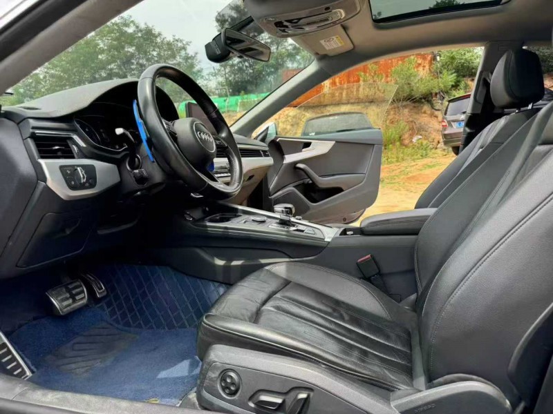 青岛18年奥迪A54