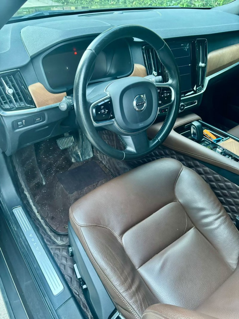 烟台21年沃尔沃S905