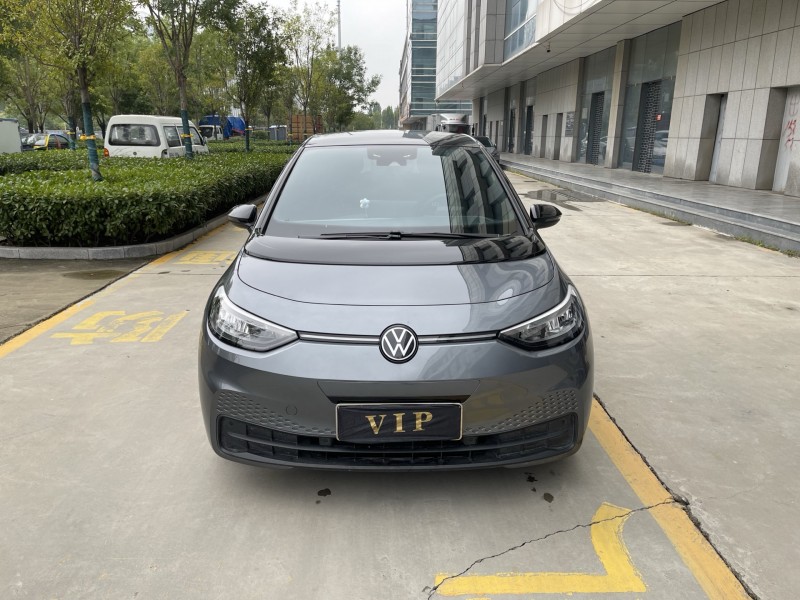 济宁25年大众ID1