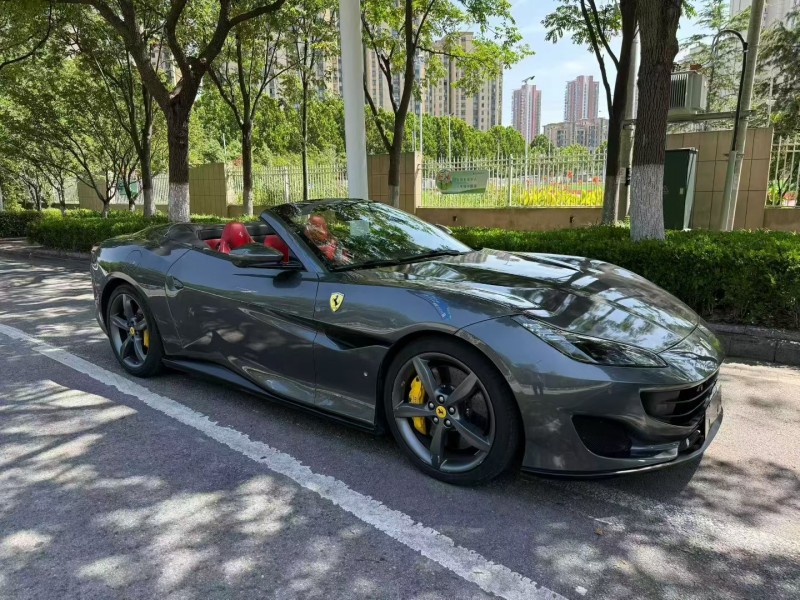南京19年法拉利Portofino3