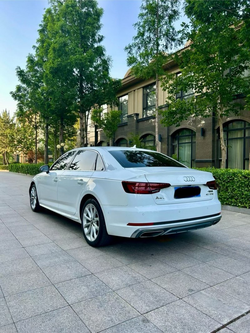 烟台19年奥迪A4L6